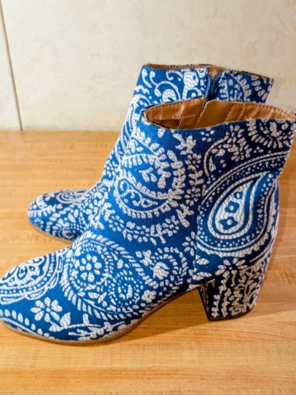 Indigo Road Crusons Ankle Boots - 6M